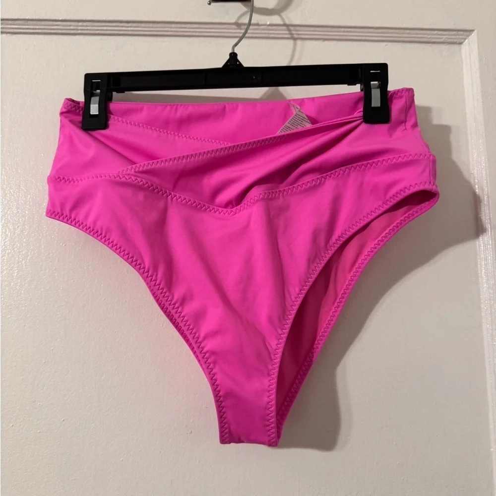 Fabletics High-Waisted Cross Over Swim Bottom Sz medium